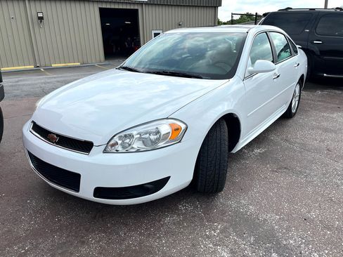 Used 2015 Chevrolet Impala LTZ image 2
