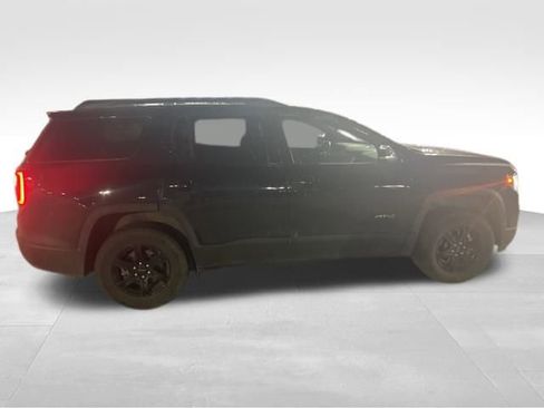 Used 2022 GMC Acadia AT4 w/ Preferred Package image 16