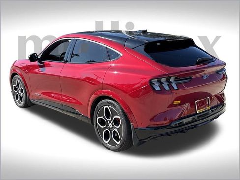 Certified 2022 Ford Mustang Mach-E GT image 10