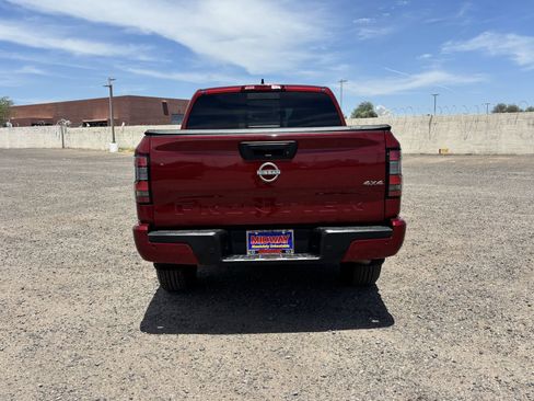 Certified 2025 Nissan Frontier SV AWD/4WD image 5