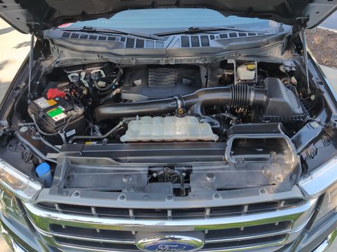 Used 2021 Ford F150 Lariat w/ Max Trailer Tow Package AWD/4WD image 33