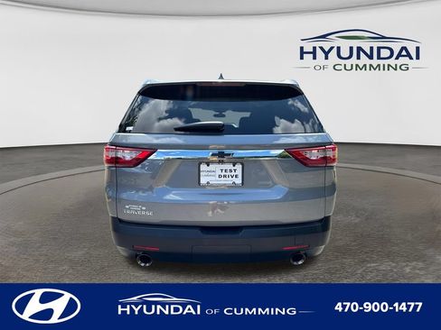 Used 2021 Chevrolet Traverse LS FWD image 7