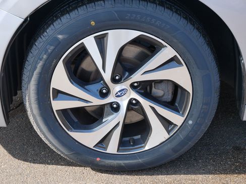 Used 2022 Subaru Legacy image 15