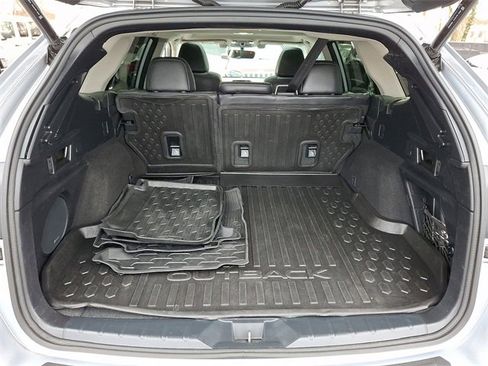 Used 2020 Subaru Outback Limited w/ Popular Package #2 image 33