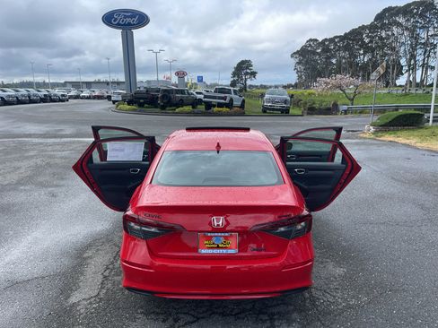 New 2026 Honda Civic Sport image 15