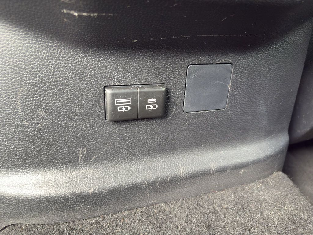 Used 2024 Toyota Tundra SR5 AWD/4WD image 13