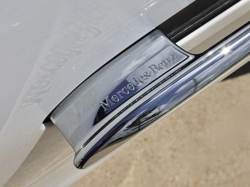 Certified 2022 Mercedes-Benz SL 63 AMG 4MATIC image 37