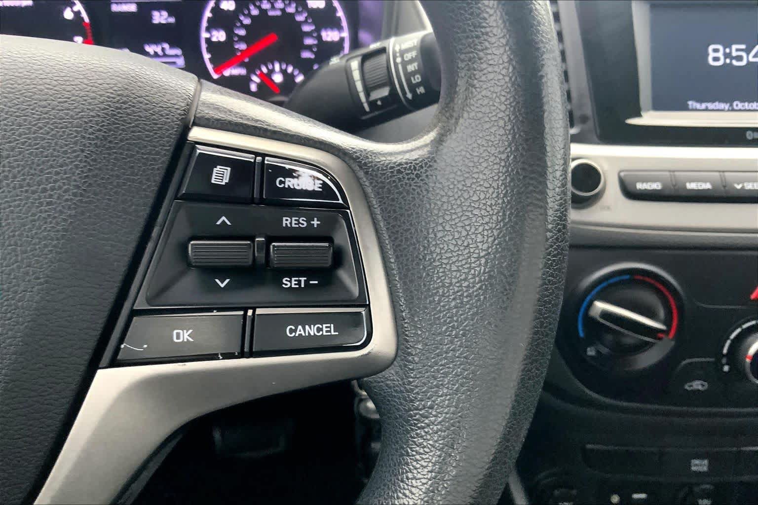 Used 2020 Hyundai Accent SE FWD image 24