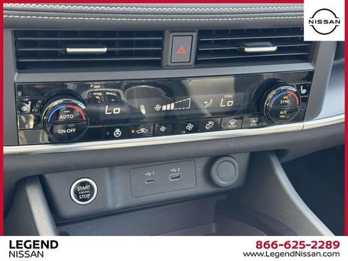 Certified 2023 Nissan Rogue SV w/ SV Premium B Package AWD/4WD image 31
