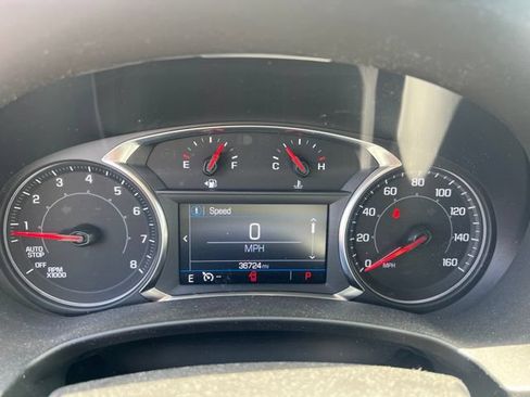 Used 2023 GMC Terrain SLE w/ Driver Convenience Package FWD image 23