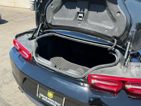 Used 2019 Chevrolet Camaro LT image 23