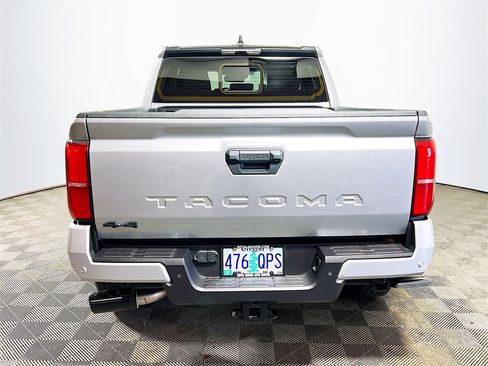 Certified 2025 Toyota Tacoma SR5 image 7