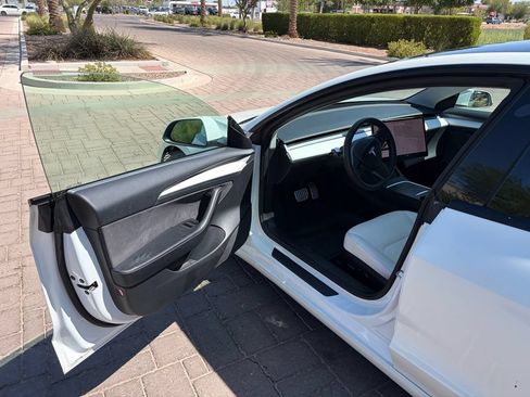 Used 2021 Tesla Model 3 Performance AWD/4WD image 7