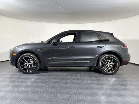 Certified 2025 Porsche Macan AWD/4WD image 2