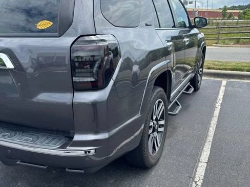 Used 2016 Toyota 4Runner Limited AWD/4WD image 4