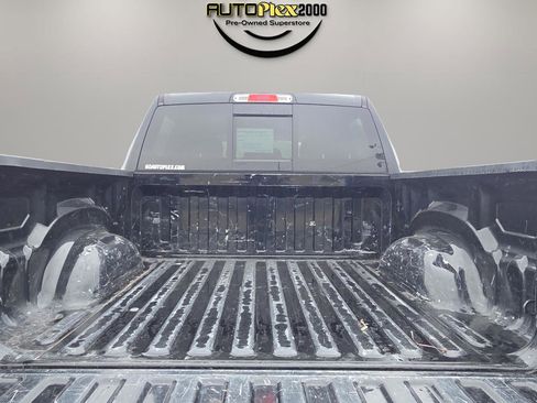 Used 2019 RAM 1500 Big Horn image 14