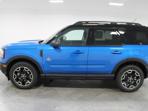 New 2025 Ford Bronco Sport Outer Banks image 5