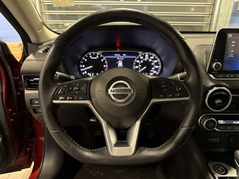 Used 2020 Nissan Sentra SV image 18