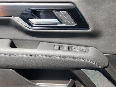 New 2026 GMC Yukon Denali w/ Denali Reserve Package image 27