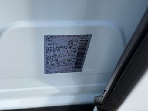 New 2025 Nissan Pathfinder SV image 17