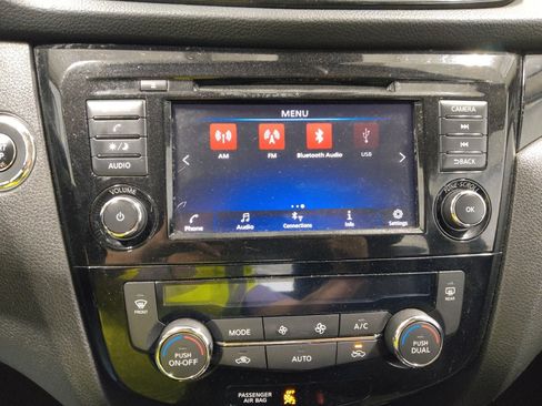 Used 2019 Nissan Rogue Sport SV w/ All-Weather Package AWD/4WD image 25