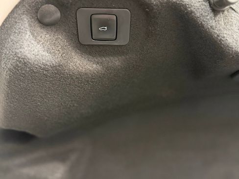 Used 2020 Lincoln MKZ Reserve w/ Monochromatic Package image 79