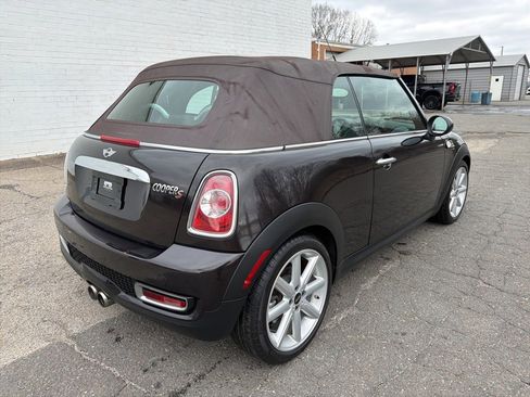 Used 2014 MINI Cooper S image 3