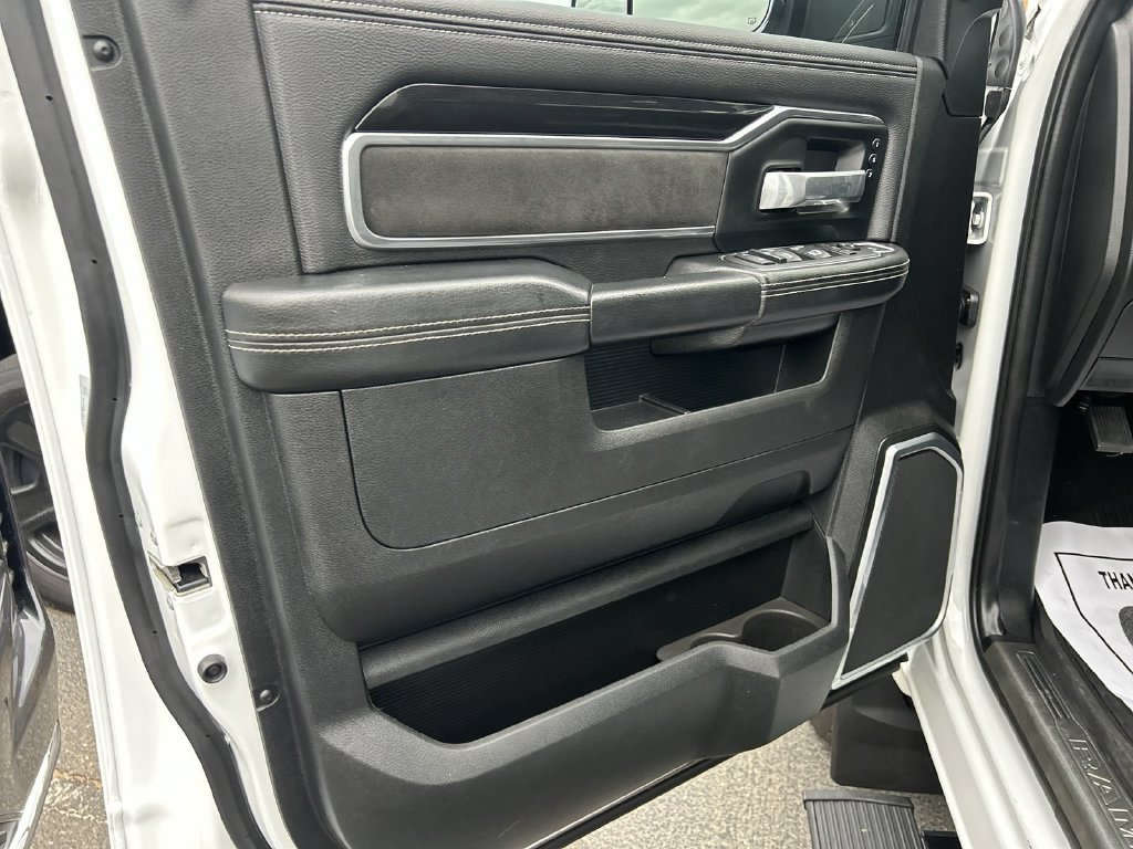 Used 2021 RAM 3500 Laramie AWD/4WD image 27