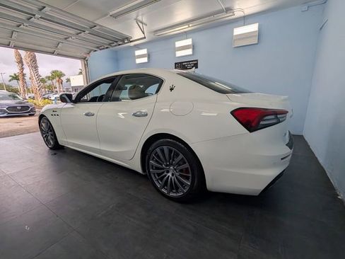 Used 2022 Maserati Ghibli Modena Q4 image 11