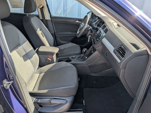 Used 2021 Volkswagen Tiguan S image 28