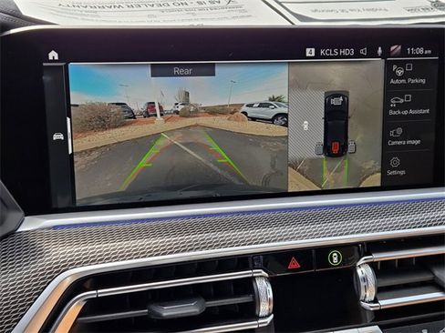 Used 2023 BMW X6 xDrive40i w/ Executive Package image 22