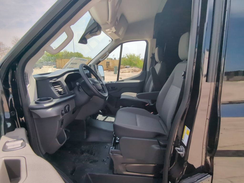 New 2026 Ford Transit 150 148 Medium Roof AWD image 17