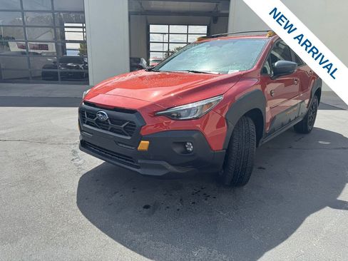 Used 2025 Subaru Crosstrek 2.5i Wilderness AWD/4WD image 3