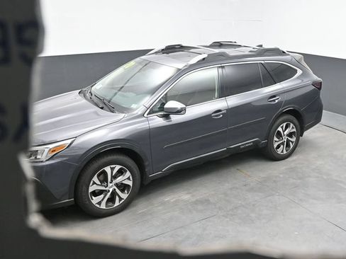 Used 2020 Subaru Outback Touring XT AWD/4WD image 33