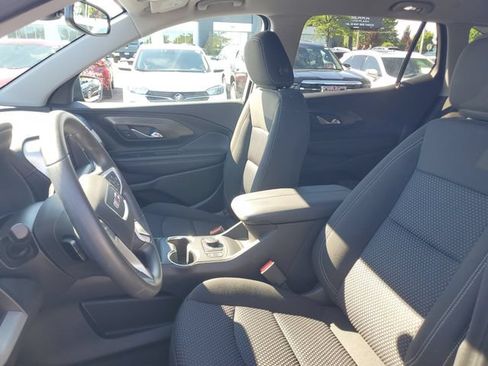Certified 2023 GMC Terrain SLE w/ Driver Convenience Package AWD/4WD image 18