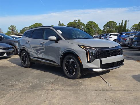 New 2026 Kia Sportage SX image 2