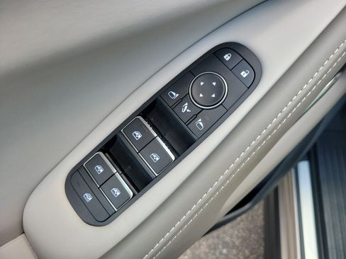 Certified 2026 INFINITI QX60 Luxe w/ Cargo Package image 18