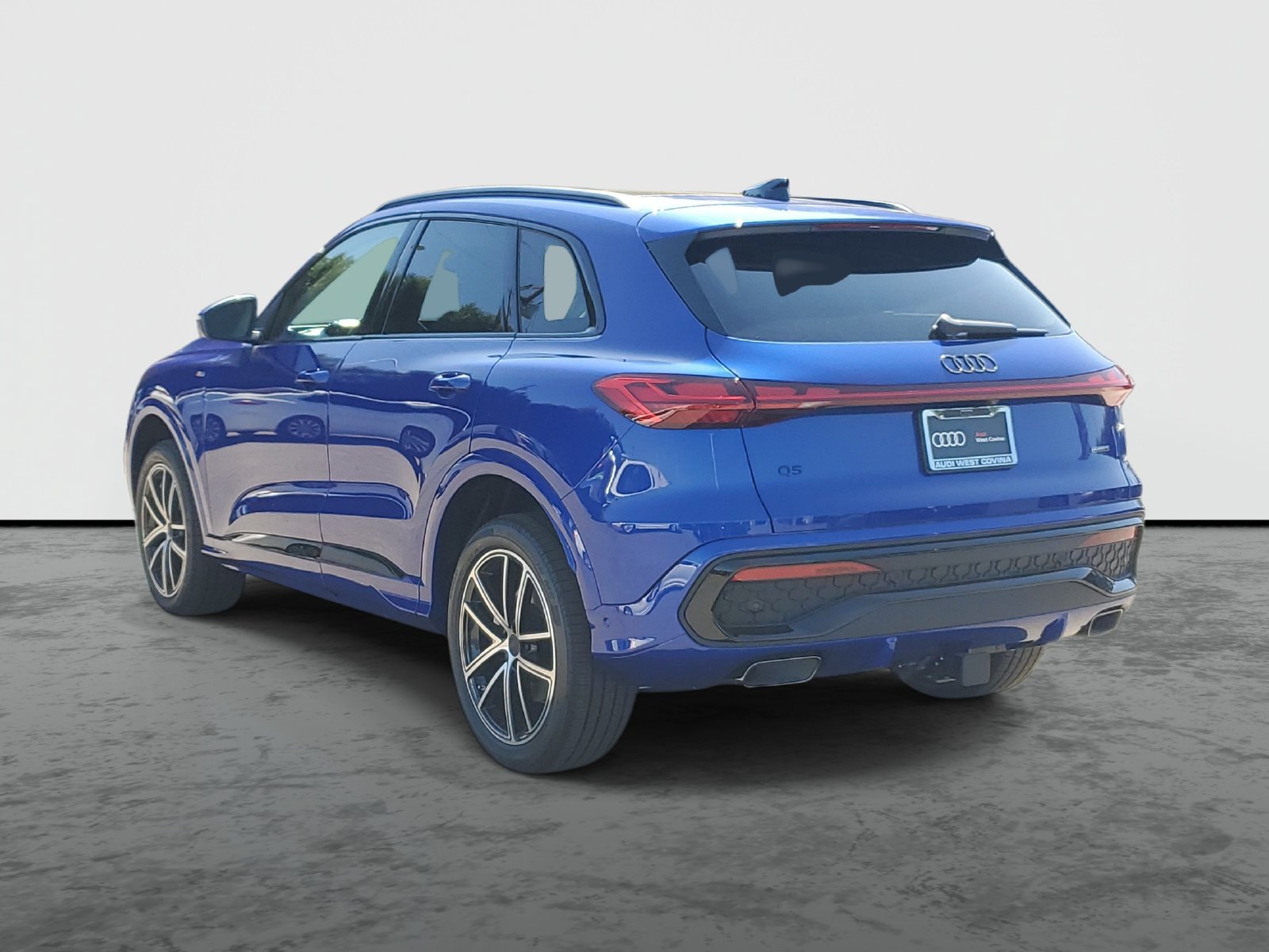 New 2026 Audi Q5 Prestige AWD/4WD image 3