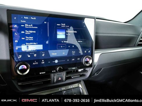 Used 2025 Lexus GX 550 w/ Accessory Package (2T) AWD/4WD image 13