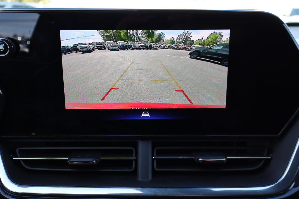 Used 2024 Chevrolet Trax RS w/ Driver Confidence Package FWD image 10