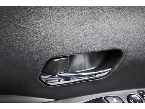 Certified 2023 Nissan Kicks SR w/ SR Premium Package image 18