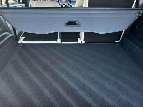 Certified 2025 Mercedes-Benz GLB 250 GLB 250 image 34