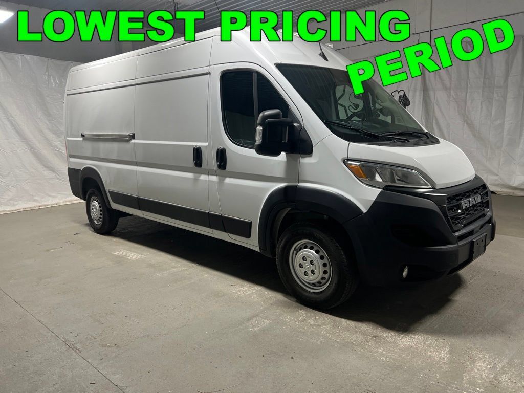 Used 2025 RAM ProMaster 2500 w/ Convenience Group FWD image 1