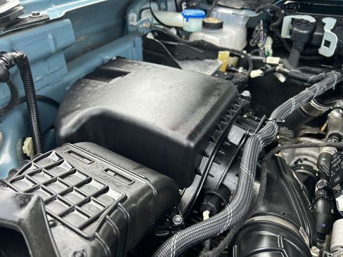 Used 2021 Ford Bronco First Edition AWD/4WD image 30