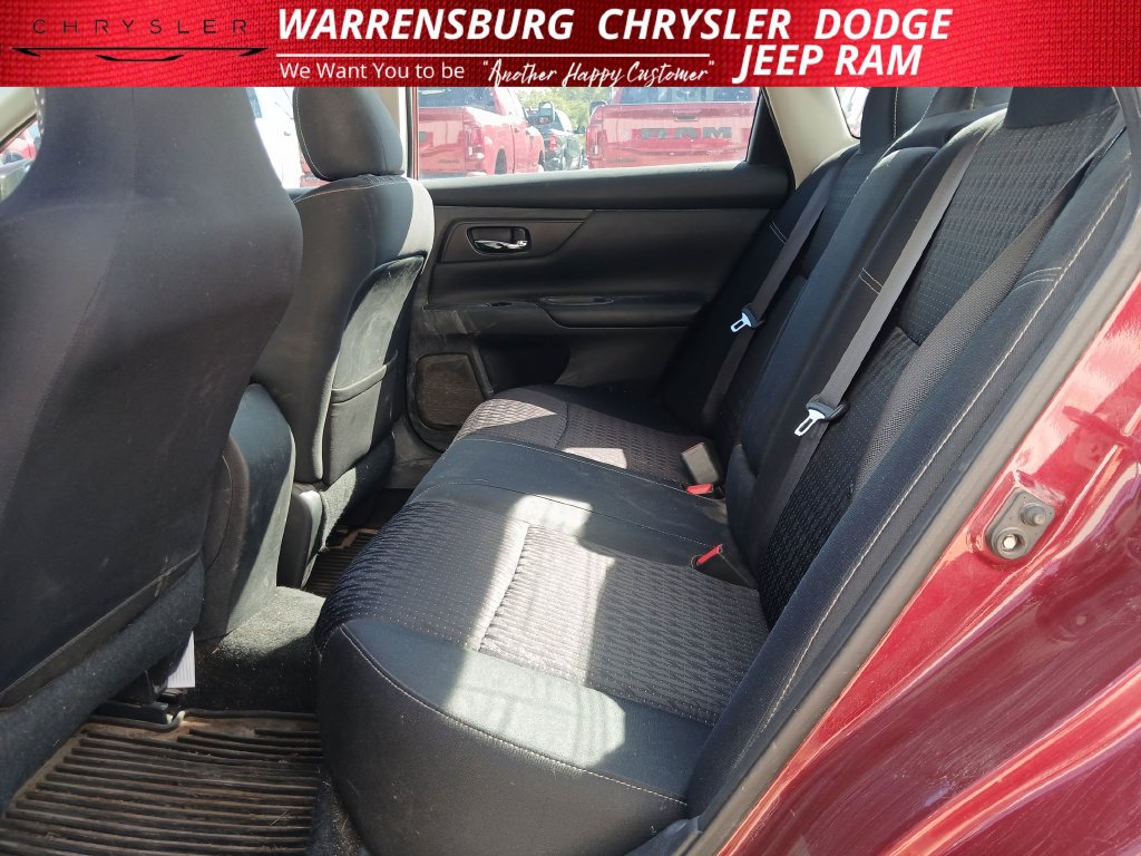 Used 2017 Nissan Altima 2.5 S w/ Power Driver Seat Package FWD image 12