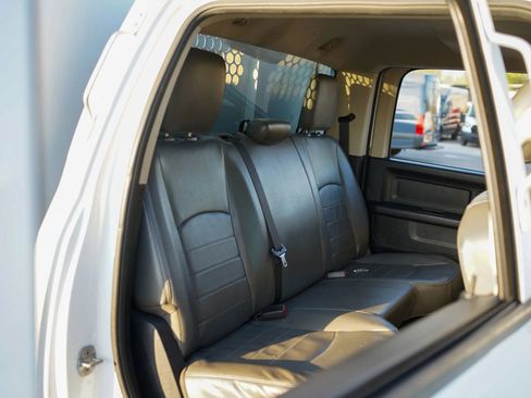 Used 2014 RAM 5500 Tradesman image 29