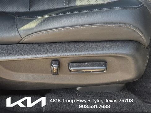 Used 2020 Honda CR-V Touring image 15