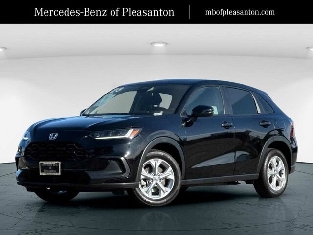 Used 2023 Honda HR-V LX image 1