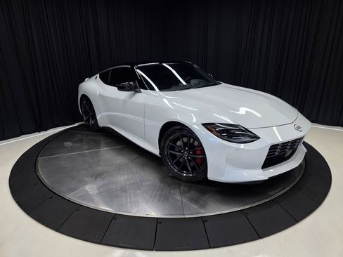 Used 2023 Nissan Z w/ Floor Mat Package (L93) RWD image 49