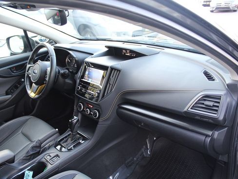 Used 2021 Subaru Crosstrek 2.5i Sport AWD/4WD image 23